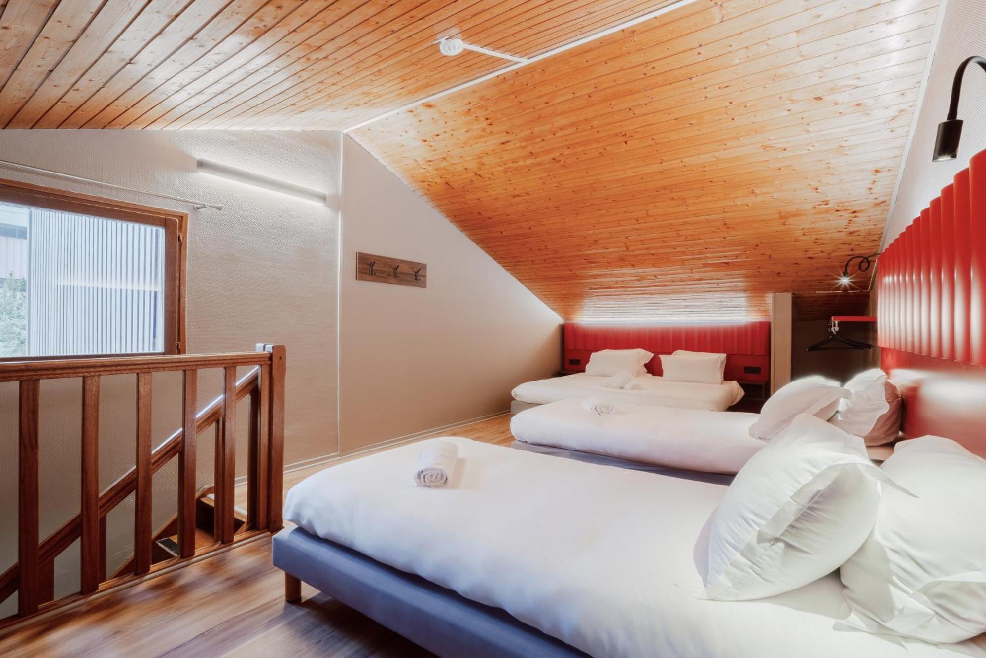 Alpeen Hotel แซ็ง-มาร์แต็ง-เดอ-แบลวีย์ ห้อง รูปภาพ